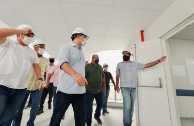 Hospital Regional reestrutura rede de saúde no Norte de Alagoas, diz Renan Filho