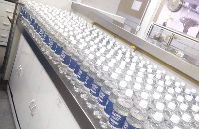 Senai, Usina Santo Antônio e Plastec doam álcool para fortalecer ações de combate à Covid-19