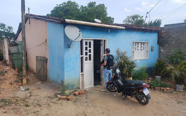 Casal é preso pela prática de assaltos em Arapiraca