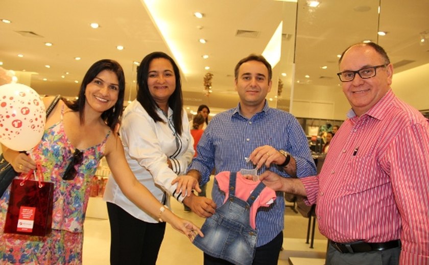 Arapiraca: Centro Pop recebe 1.500 peças de loja do shopping