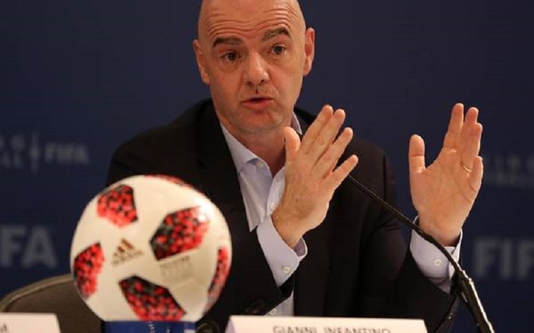 Fifa diz não haver motivo para investigação contra Infantino na Suíça