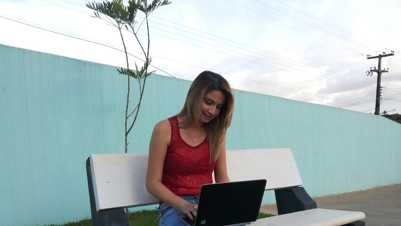 Veridiano Almir implanta praças digitais com internet grátis em Feira Grande