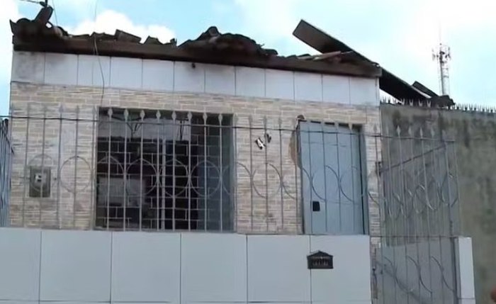 Incêndio aconteceu em uma casa no bairro Chã de Bebedouro