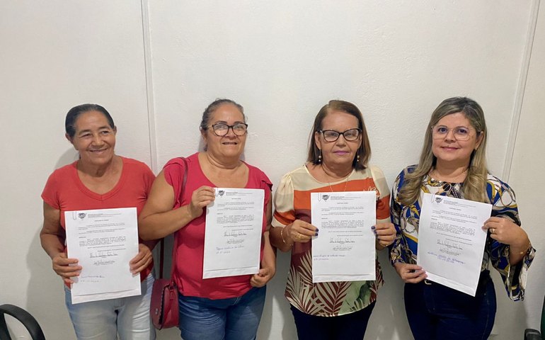 Prefeitura de Santana do Mundaú e FUPA entregam concessão de aposentadorias