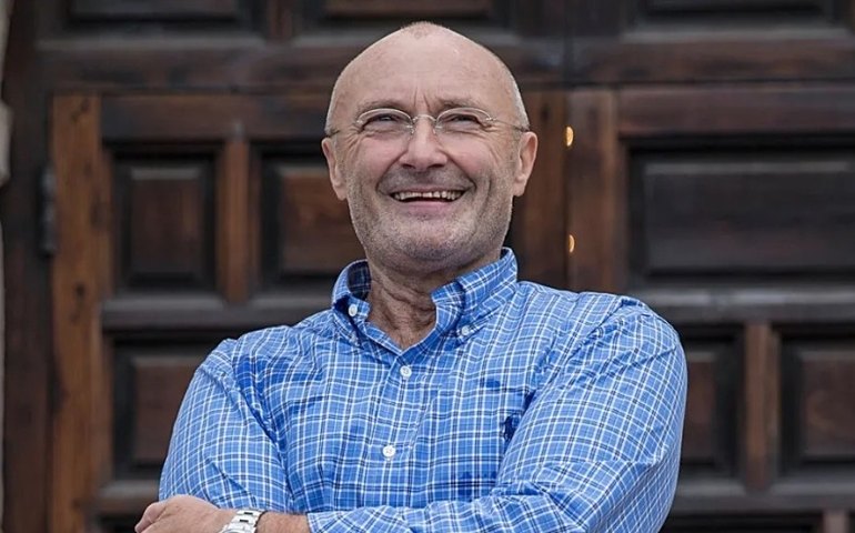 Phil Collins fala sobre recuperação após problemas de saúde
