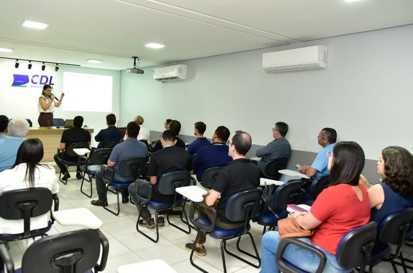 Zona Azul: SMTT Arapiraca apresenta estacionamento rotativo para lojistas em audiência