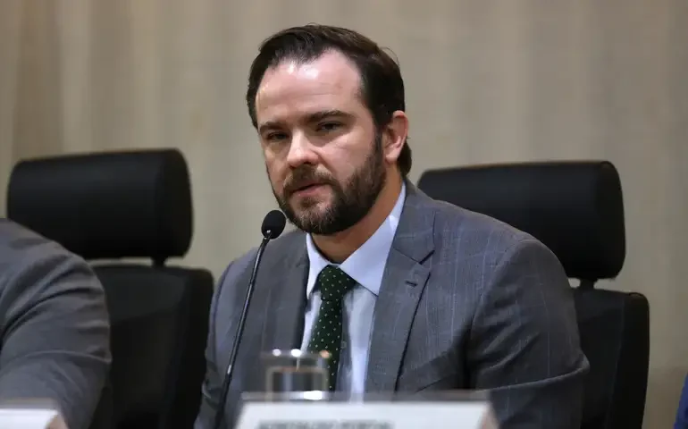 É importante ter sobriedade e olhar para os fatos e esforços, diz secretário da Fazenda