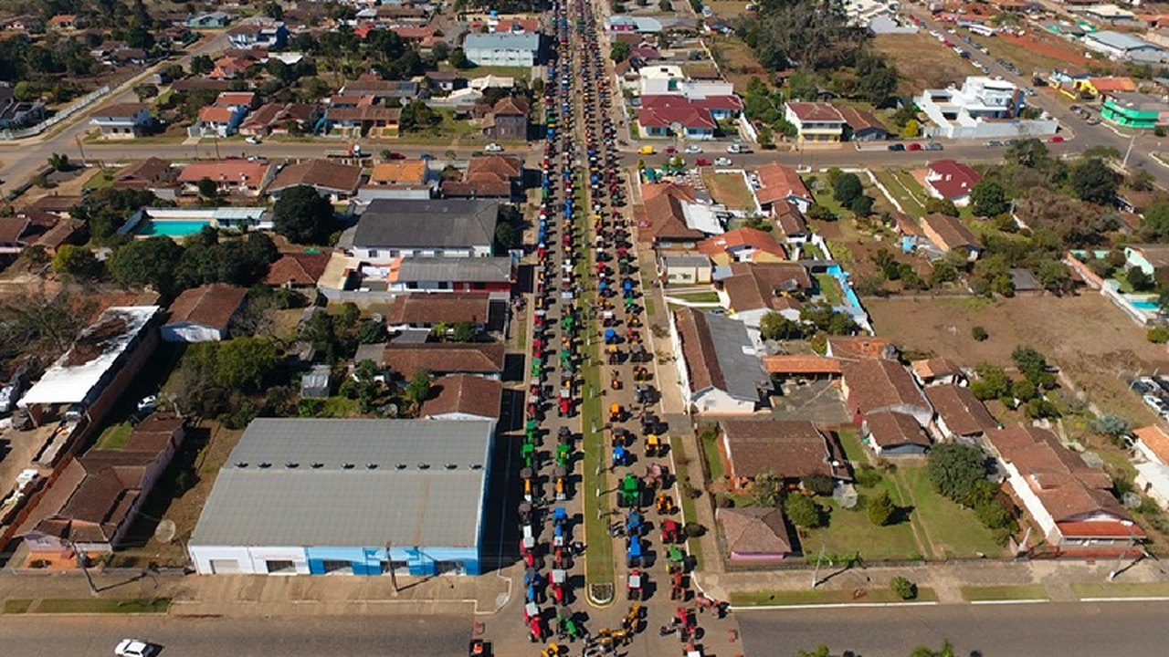 Irineópolis (SC) deve ser a Capital Nacional do Trator