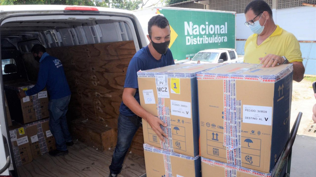 Alagoas vai receber mais 24.570 doses de vacinas contra a Covid-19 nesta sexta (29)