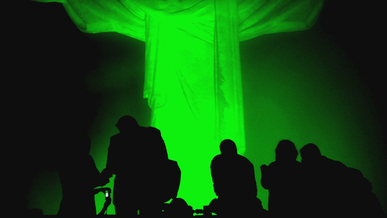 Pelo segundo ano consecutivo, Cristo Redentor ganhará iluminação verde no Dia de São Patrício
