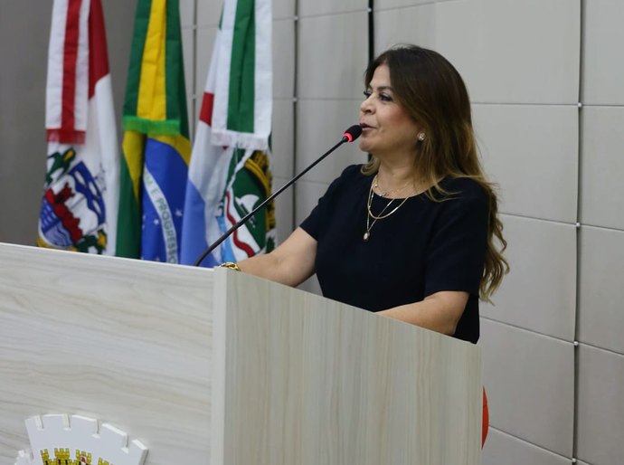 Silvania Barbosa repercute na Câmara de Maceió operação lágrimas de sal, deflagrada pela PF
