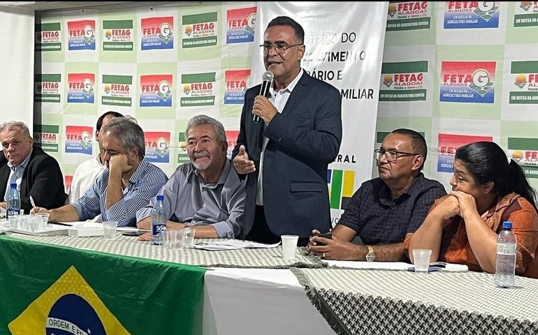 Coutinho assume MDA e defende fortalecimento da agricultura familiar em Alagoas
