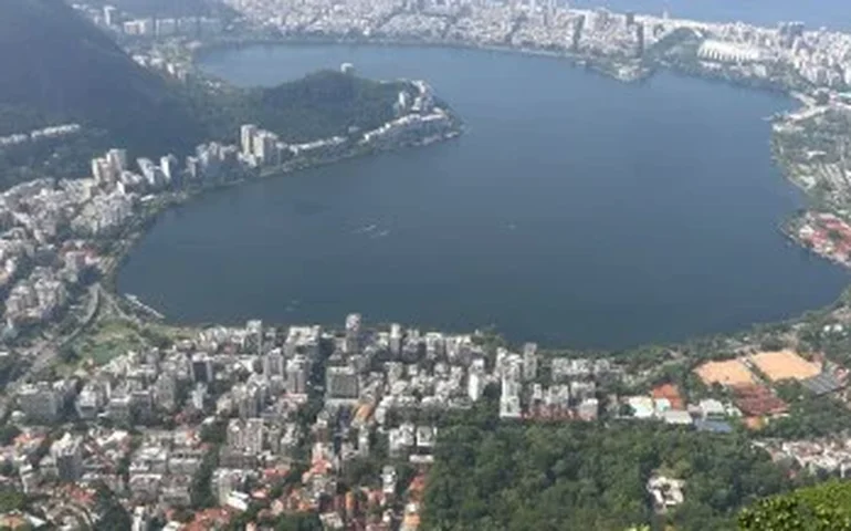 Tiroteio deixa duas mulheres baleadas na Ilha do Governador, Zona Norte do Rio