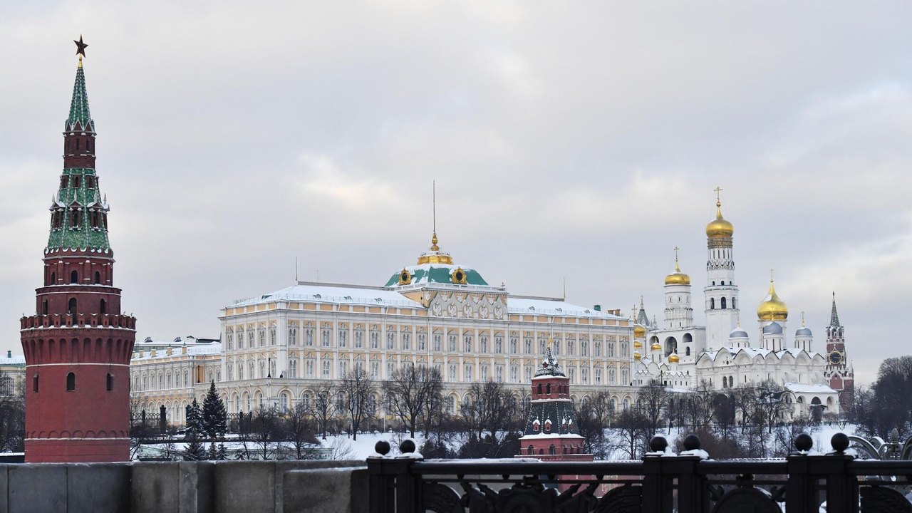Kremlin sobre prontidão da equipe Trump de pensar cessar-fogo na Ucrânia: ainda não está no comando