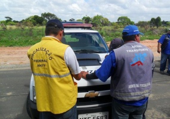 Arsal reafirma legalidade da fiscalização a táxis intermunicipais