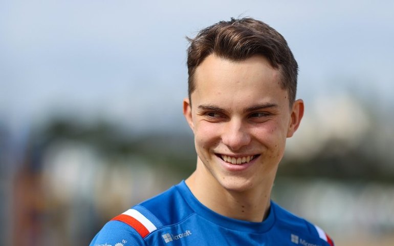 Oscar Piastri nega substituição a Alonso na Alpine e pode assumir vaga na McLaren