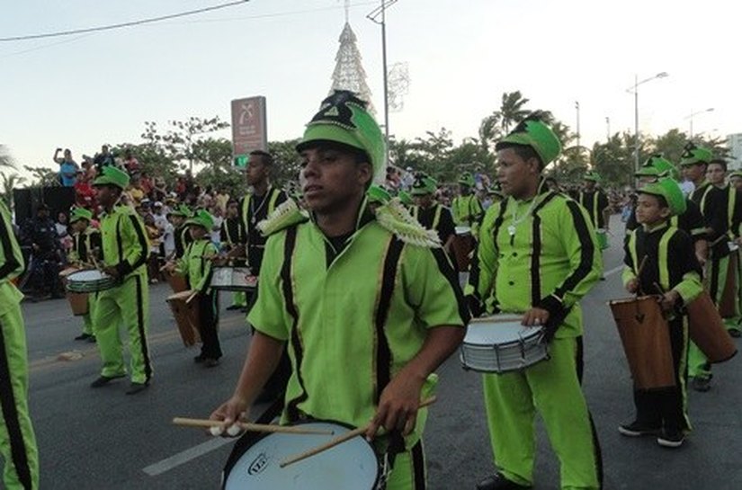 Escolas estaduais levam suas fanfarras para desfile dos 200 anos de Maceió
