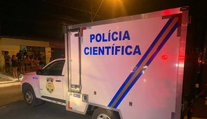 Homem é executado a tiros em casa enquanto esposa e filhas estavam no imóvel, em Maceió (Imagem ilustrativa) / Foto: PolCAL