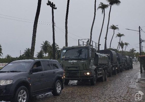 Marinha realiza simulações militares e de defesa civil em Maceió com foco em emergências e segurança costeira
