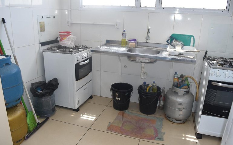 Presos do CISP de Murici continuam sem alimentação e sem gás de cozinha