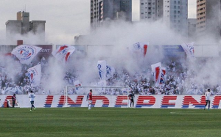 Sinner busca virada arrasadora sobre Alcaraz e conquista ATP de Umag, na Croácia