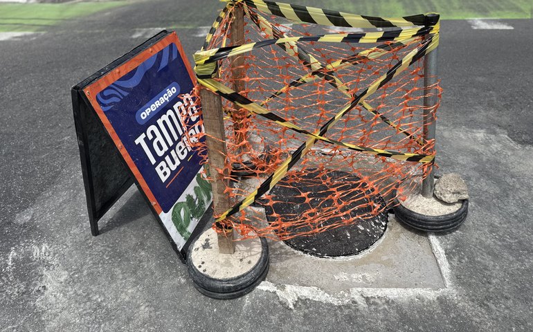 Rua Ariosvaldo Cintra recebe ações noturnas da Operação Tampa Bueiro