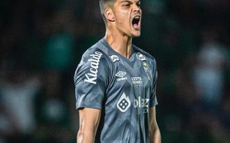 Brazão atinge dez jogos sem sofrer gols em retomada do Santos na Série B: 'Muito treino'