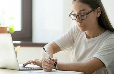 IEL/AL disponibiliza vagas de estágio para estudantes a partir de 16 anos