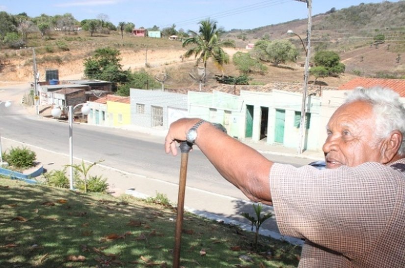 Rodovia que liga Mata Grande a Água Branca promove integração