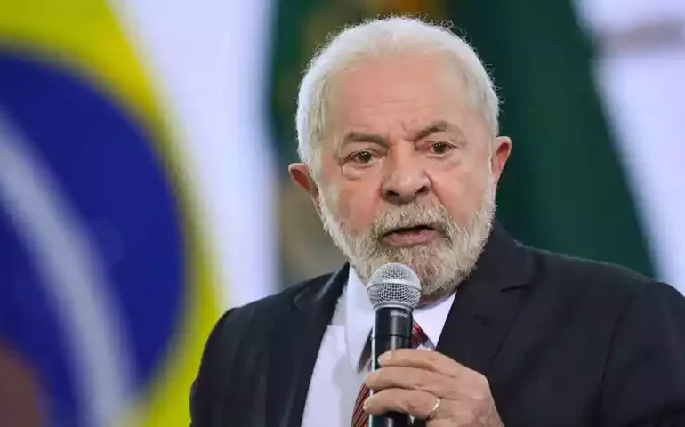 Lula diz não concordar com nota do PT sobre as eleições na Venezuela