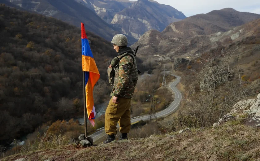 Nagorno-Karabakh: explosão em posto de gasolina deixa mais de 200 feridos em meio à fuga em massa da região