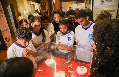 "Quero defender as vítimas", afirma estudante de 11 anos em visita ao TJAL