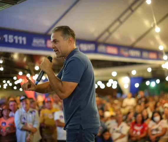 Em Arapiraca, mais  de 1500 lideranças evangélicas declaram apoio a Renan Filho