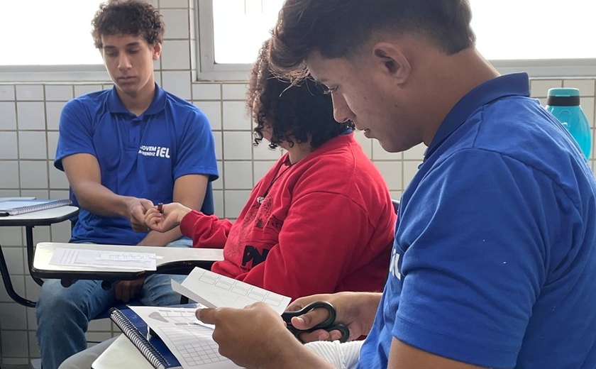 IEL Alagoas abre vagas de estágio e emprego em Maceió e Arapiraca
