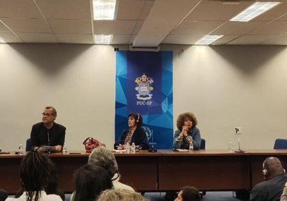 No Brasil, candidata à presidência dos EUA em 2024 critica imperialismo estadunidense à Sputnik