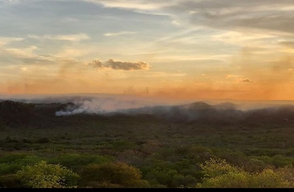 caninde-incendio-foto-thimoteo-domingos-18112020.jpg / Foto: Timoteo Domingos