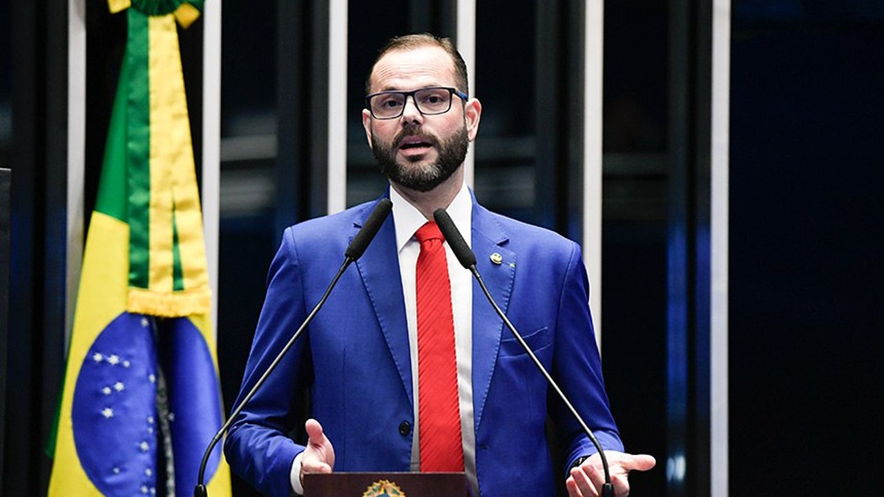 Jorge Seif presta solidariedade a Deltan Dallagnol e Leo Lins