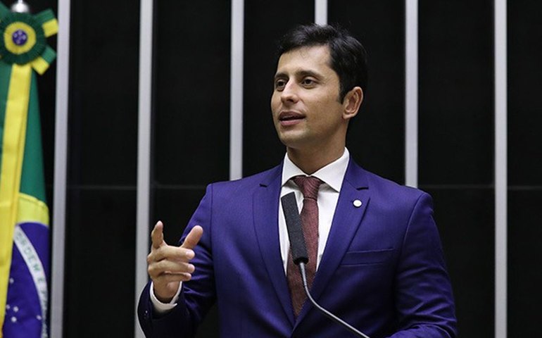 Vice-presidente da CPMI do INSS acusa deputado maranhense de ameaça