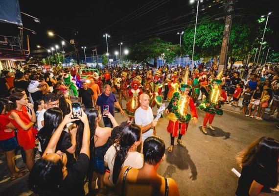 Desfile do Natal de Todos Nós impulsiona geração de emprego e renda em Maceió