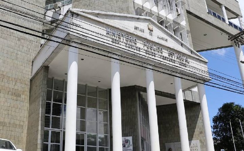 MP instaura procedimento para averiguar contratação de servidores pelo Município de Maceió