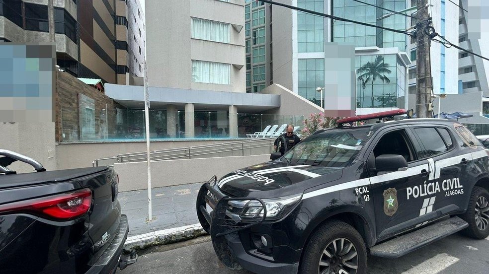 Foragido da Justiça é preso com documento falso em hotel na Pajuçara, em Maceió
