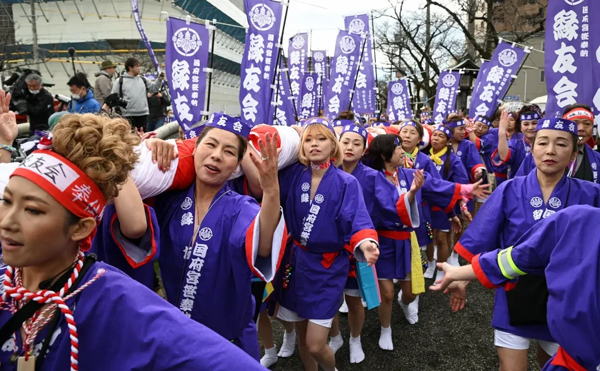 Hadaka Matsuri: mulheres japonesas participam da primeira vez de 'festival da nudez' milenar; entenda