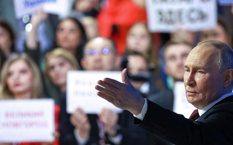 Discurso de Putin destaca avanços militares e sociais da Rússia, aponta revista alemã