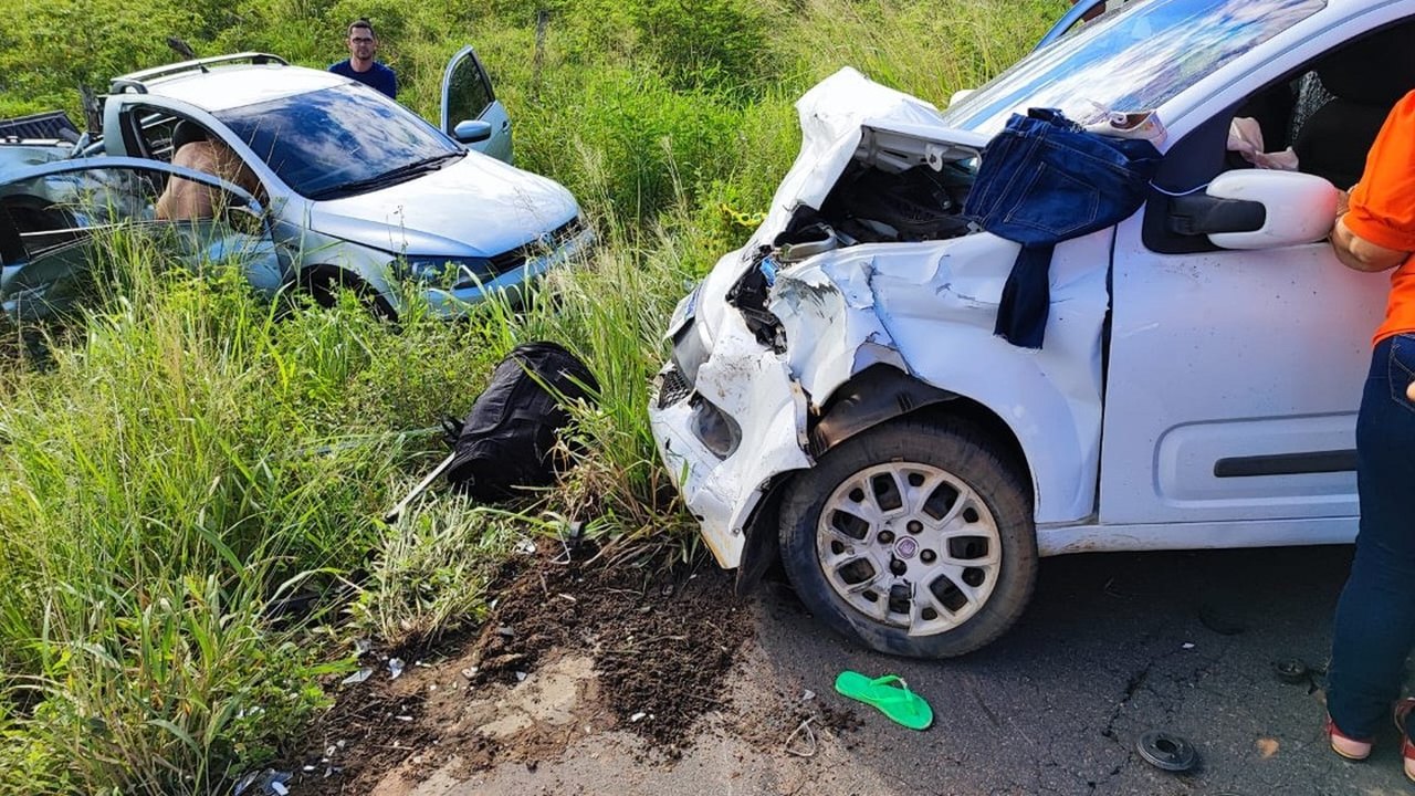 Idosa morre na AL-115 em Palmeira dos Índios; outras cinco pessoas ficam feridas