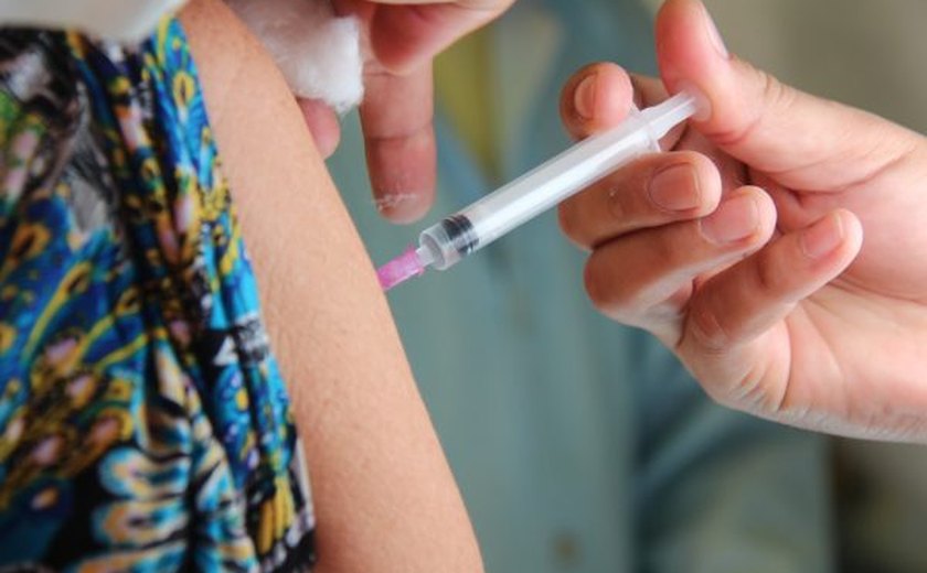 Arapiraca supera a meta de vacinação contra influenza preconizada pelo Ministério da Saúde