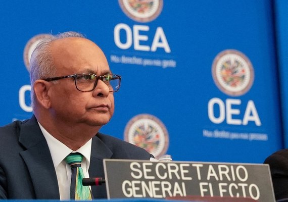 Países americanos elegem ministro do Suriname para chefiar a OEA