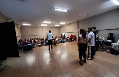 Escola de Artes de Arapiraca retoma atividades presenciais com cinco cursos para alunos do município