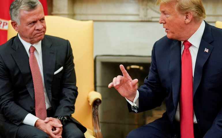 Trump pedirá a rei da Jordânia para transferir palestinos de Gaza
