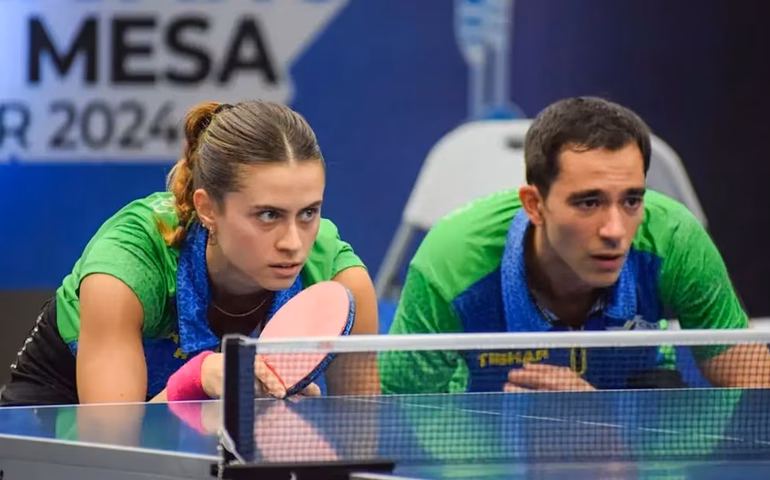 Calderano e Takahashi fazem história e chegam à final inédita do Grand Smash em Cingapura