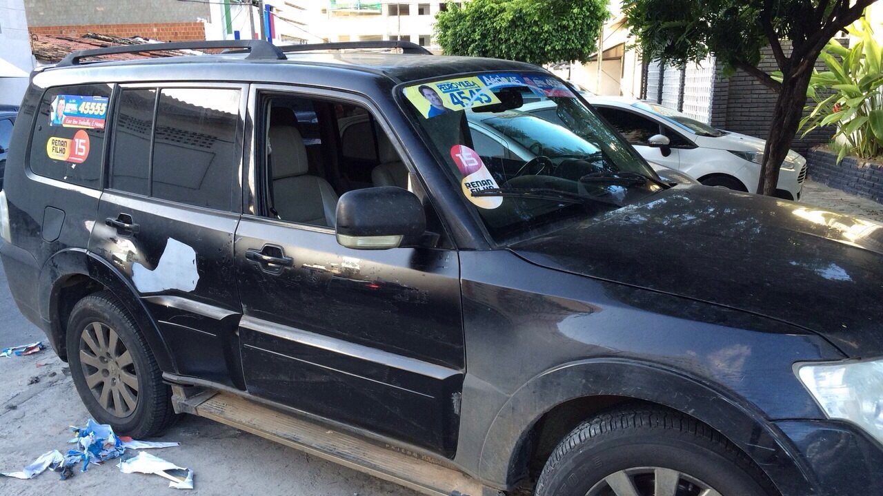Edval Gaia retira plotagem de carro com busca e apreensão pela Justiça Potiguar